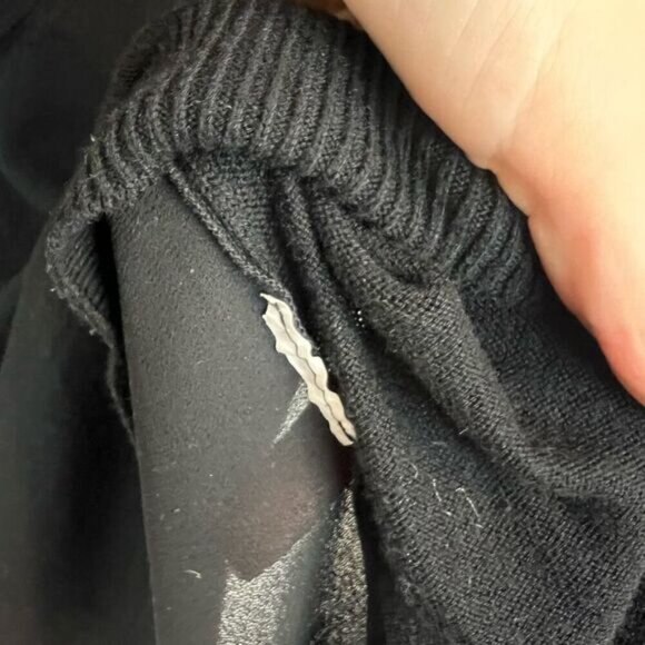 La Fee Marboutee Size 3 Medium Women’s Long Sleeve Black Sweater Sheer Back V - Picture 11 of 16